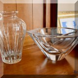 G01. Crystal bowl and vase. 